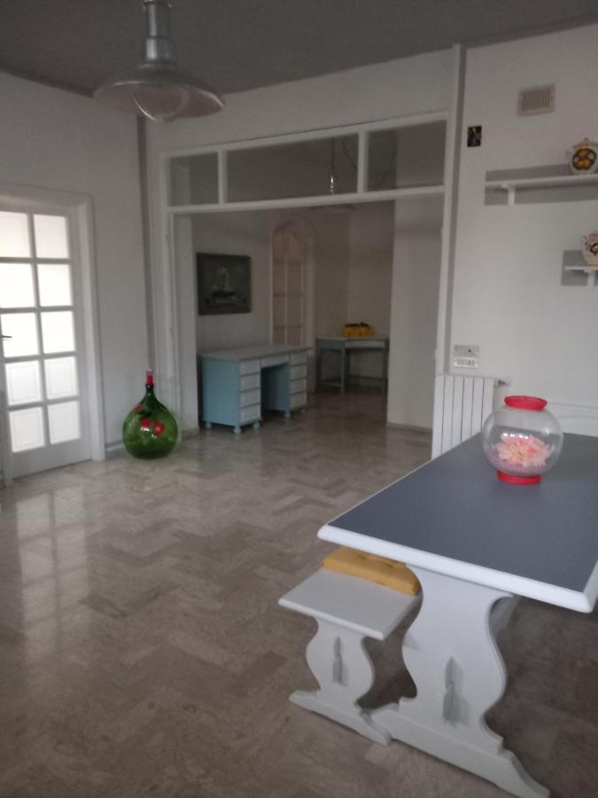 Wendy House Apartament Bari Exterior photo